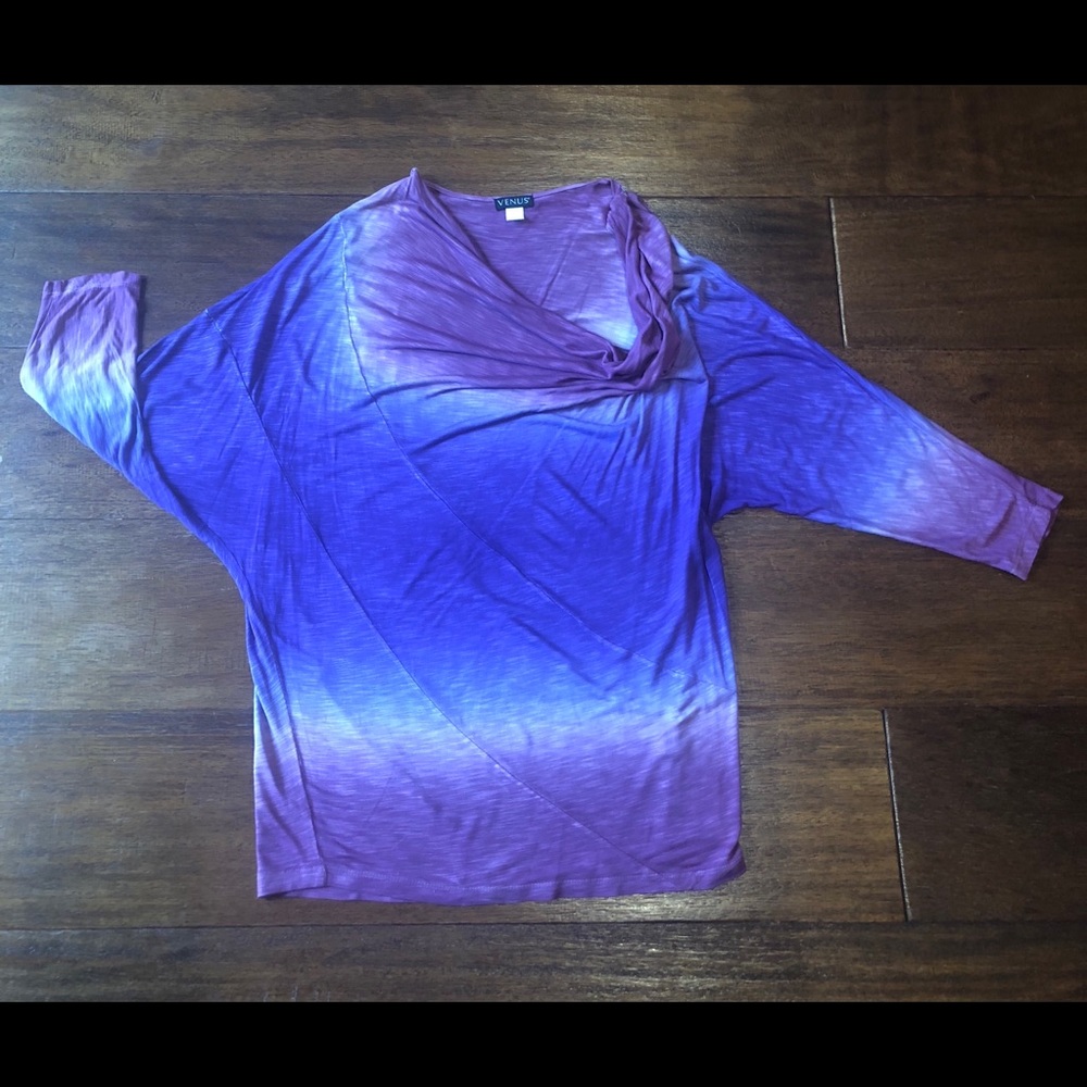 Long sleeve wide droopy neck top